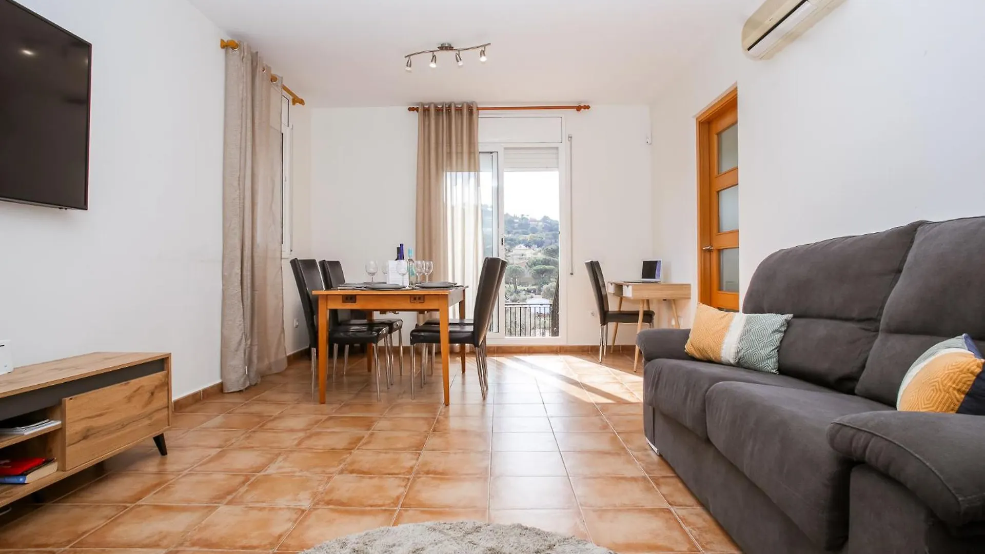 בית נופש יורט דה מאר Cl15 Modern And Spacious Villa